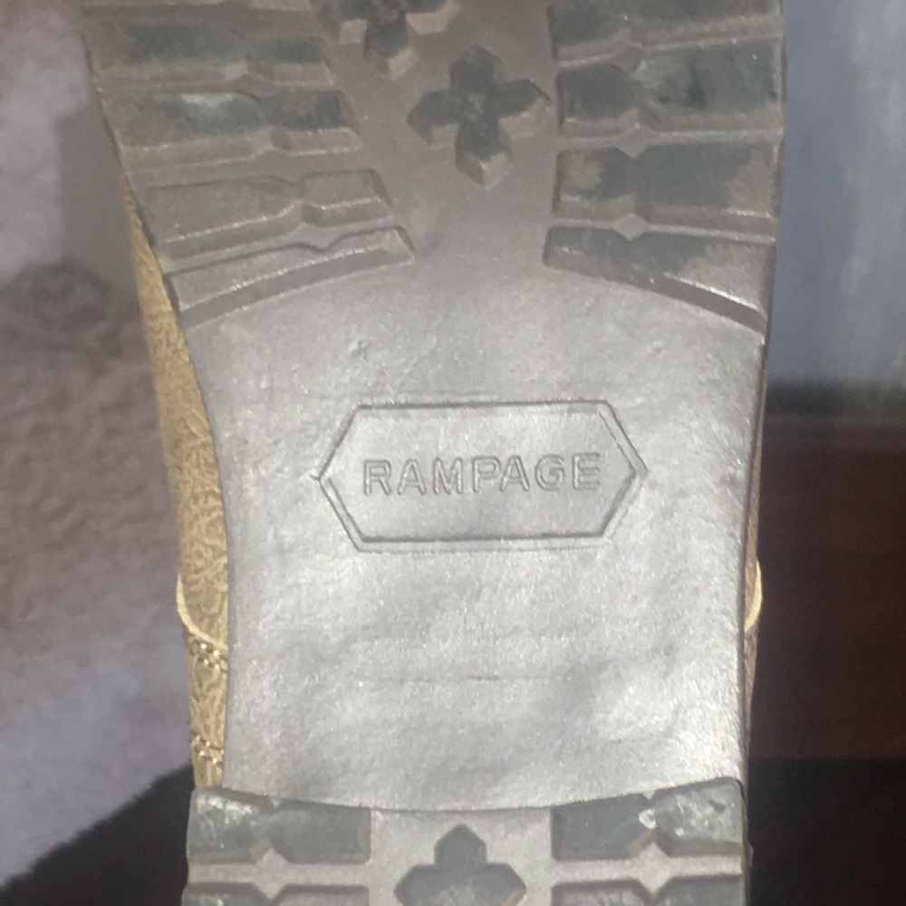 Tan Rampage Boots - Picture 3 of 4